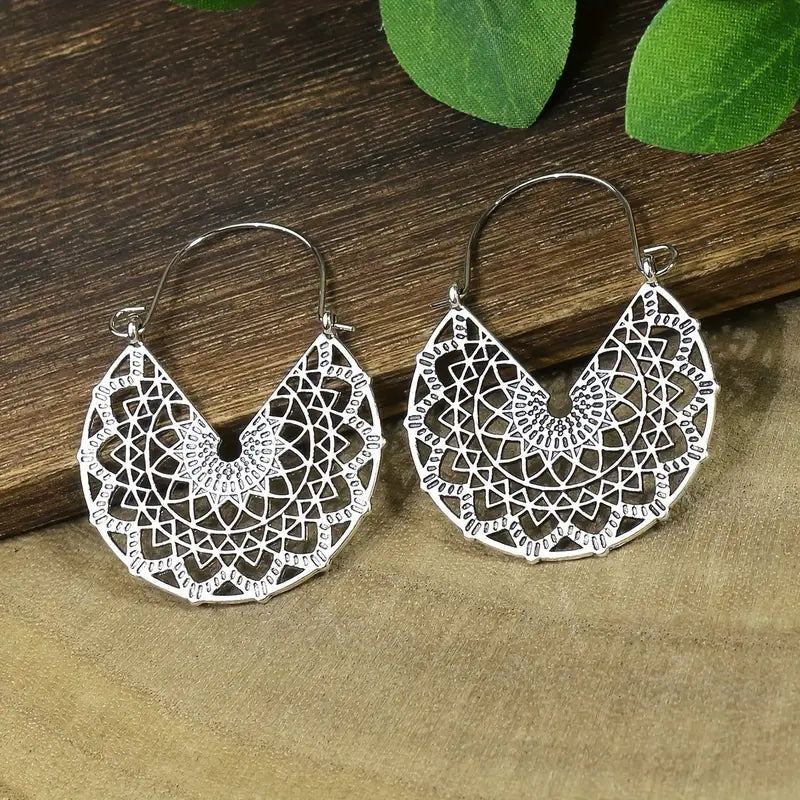 Lightweight Silver Earrings 24-0058