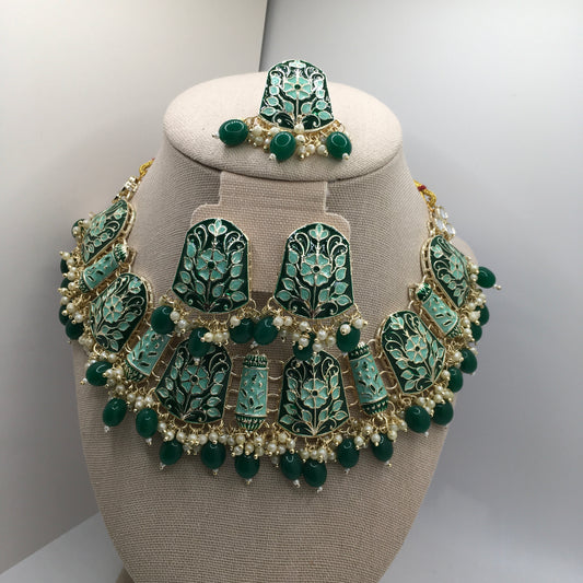 Dark Green Earring, Necklace & Tika Set