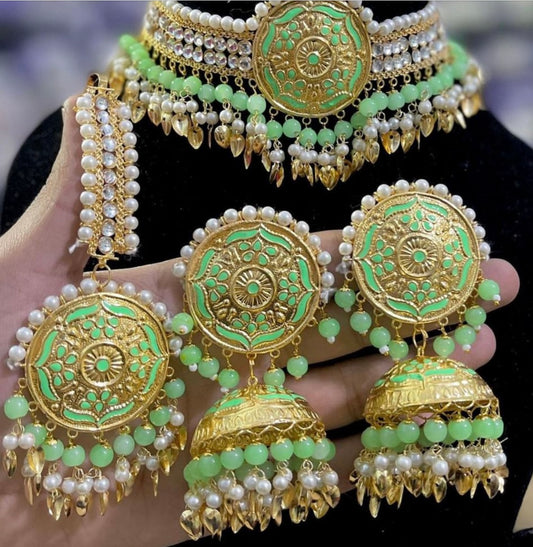 Green Necklace, Earring & Tika Set