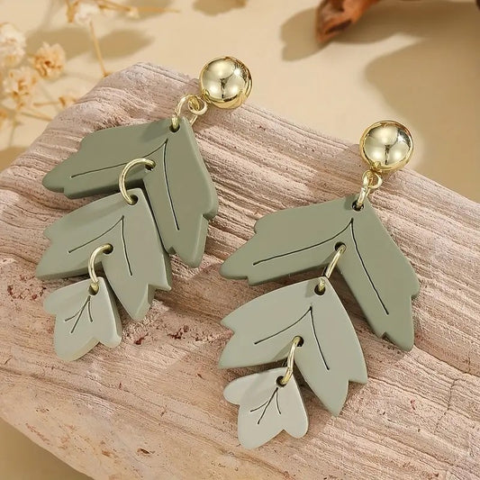 Leaf Design Earrings 24-0065